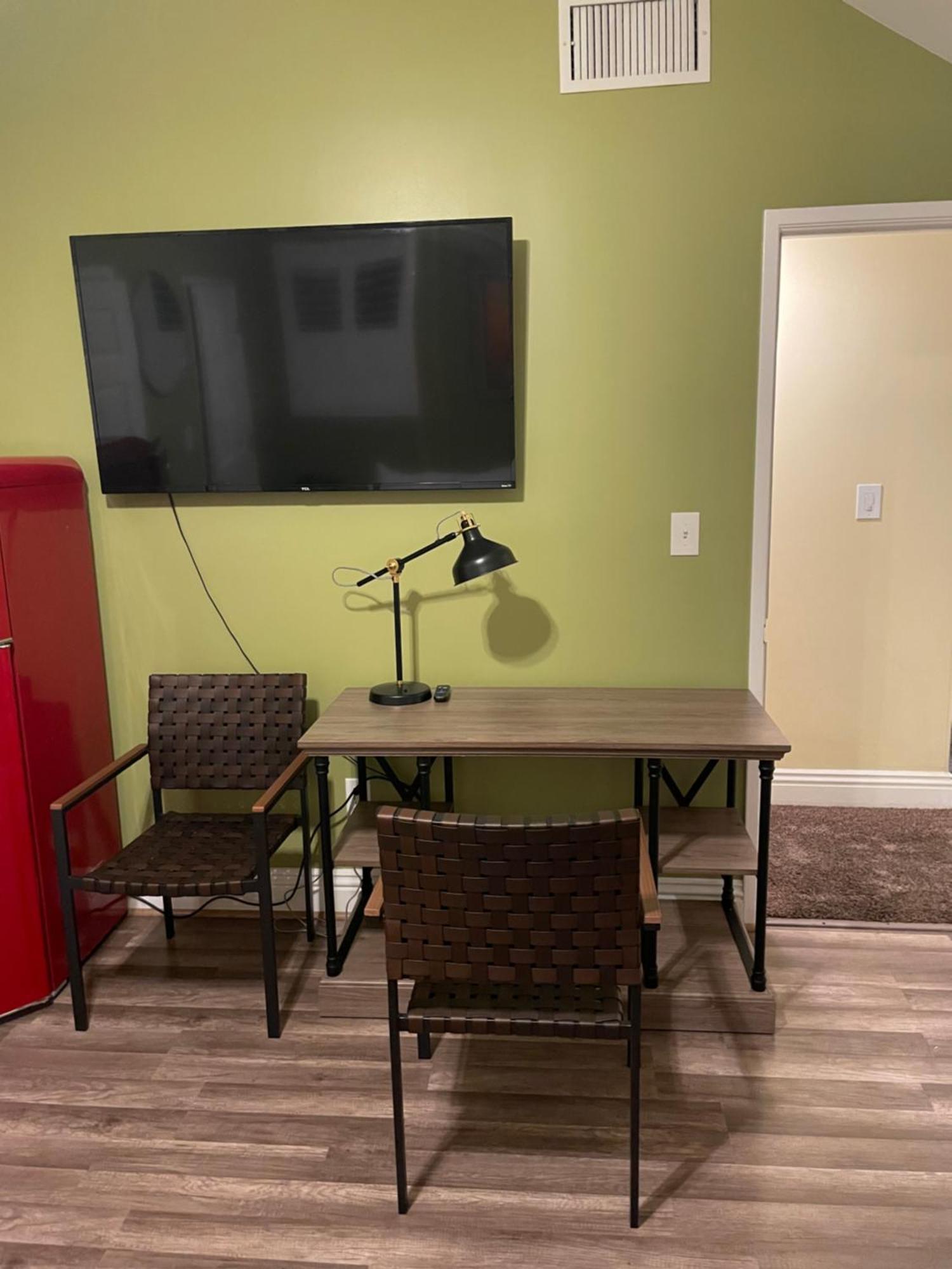 Private LA Oasis: USC-Adjacent Comfort with Full Amenities Los Angeles Exterior photo